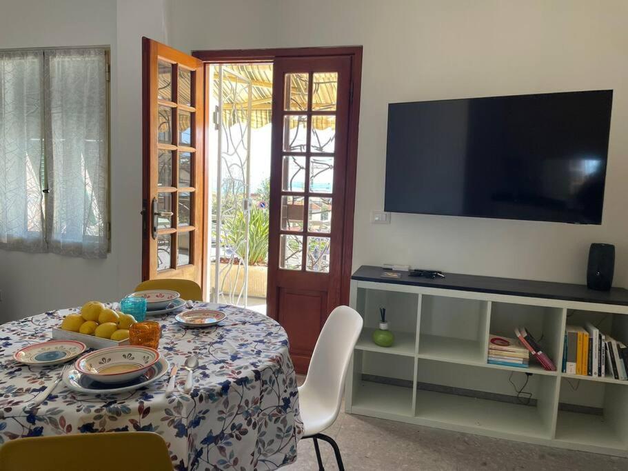 Casa Visconti, Bordighera, Vista Mare Экстерьер фото
